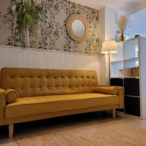 https://cozy-loft-with-terrace-swimming-pool-and-parking.1costadelsol.com